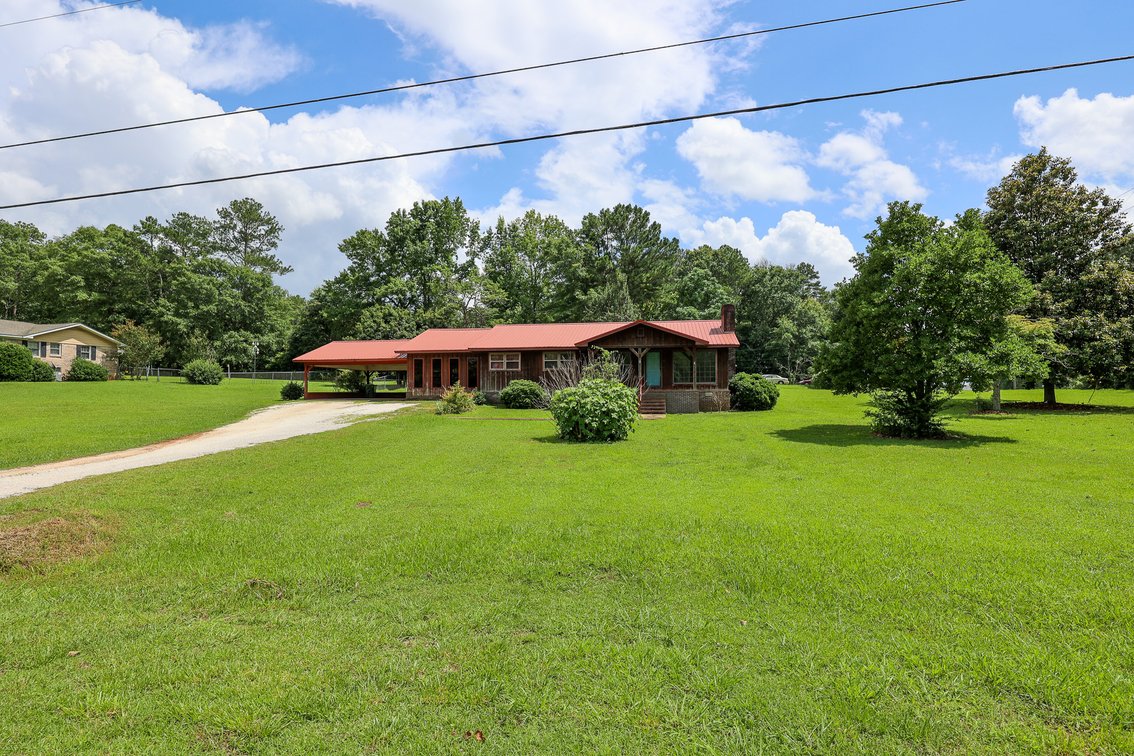 Image for Ashland, AL Home Auction — 3BR/2BA Ranch on Corner Lot