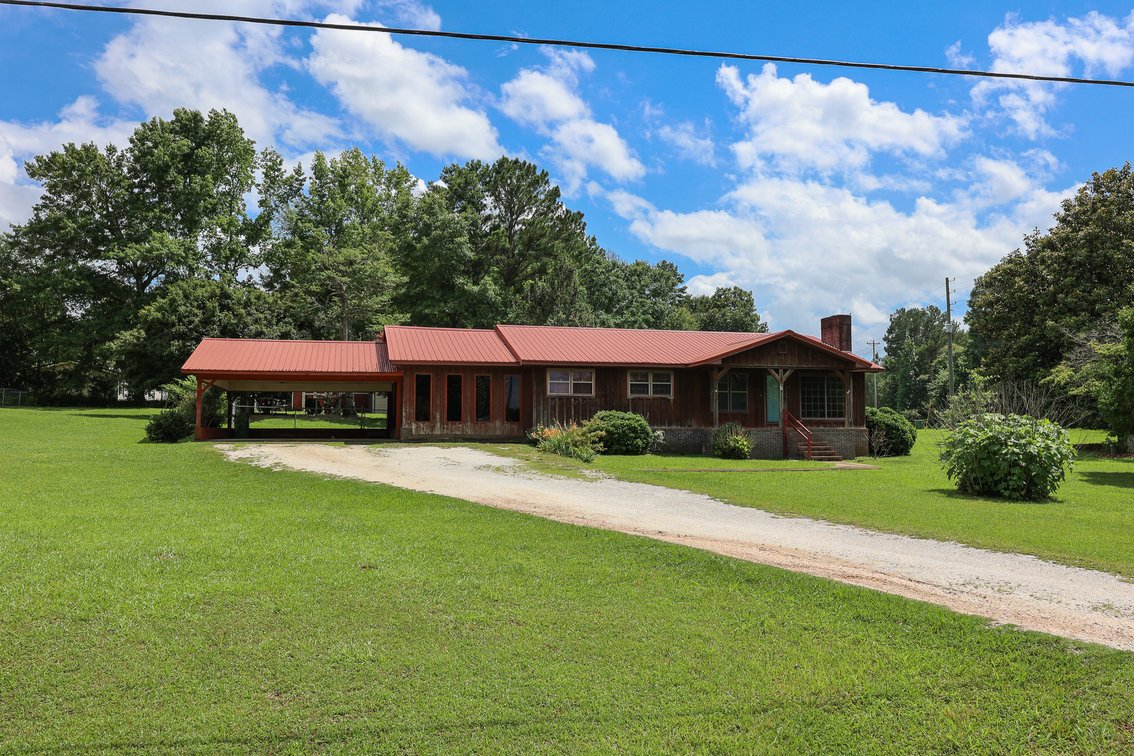 Image for Ashland, AL Home Auction — 3BR/2BA Ranch on Corner Lot