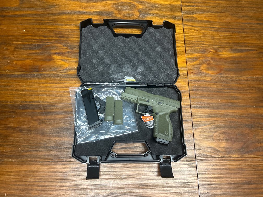 Taurus GX4 9mm