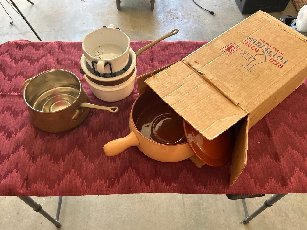 Vintage Red Wing Dutch Oven; Vintage pots