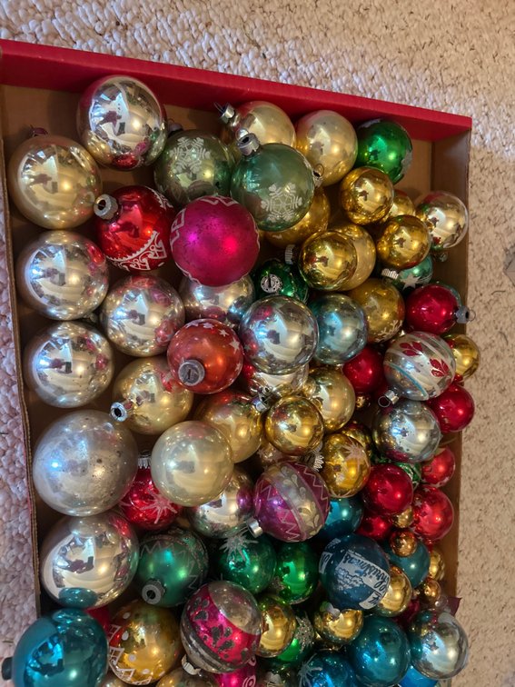 Round Ornaments