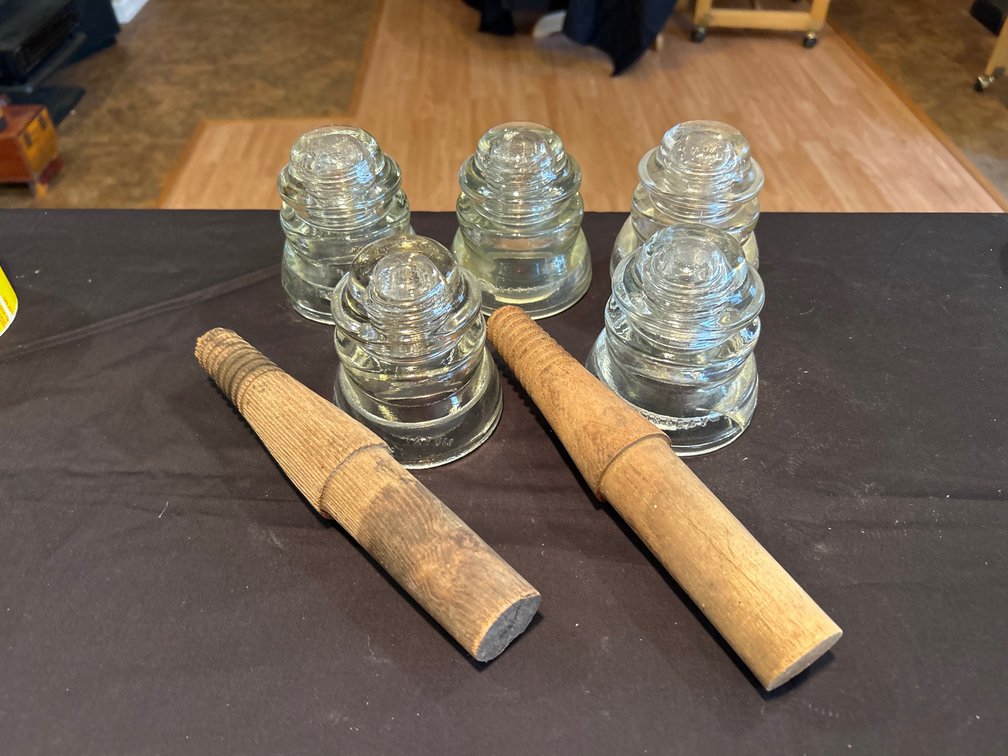 5 Clear Glass insulators