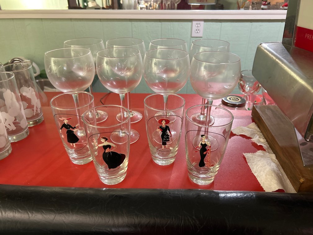 Vintage Dancing Girl Glasses, Wine Glasses
