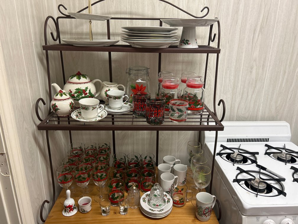 Christmas China - Glasses - Tea Tea Set