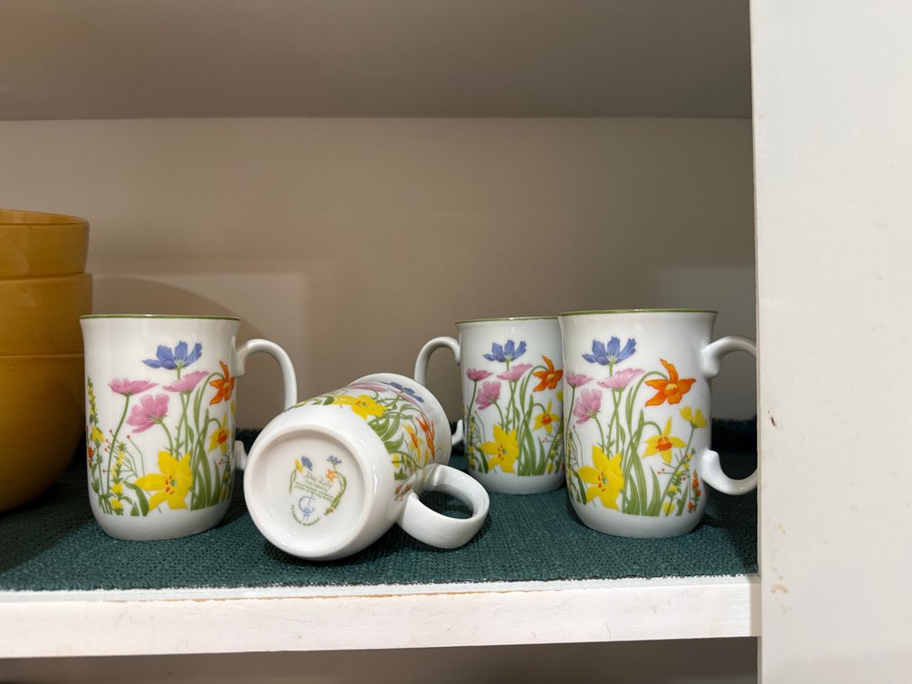 Seymour Mann Mugs