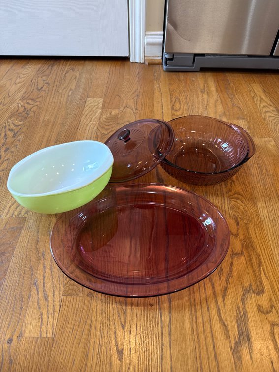 Vintage Pyrex Dishes, Corning Dish
