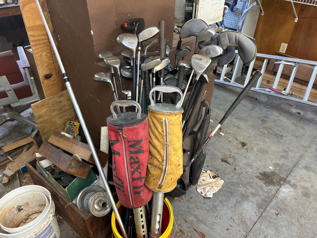 Golf Clubs, Vintage Golf Ball Collectors