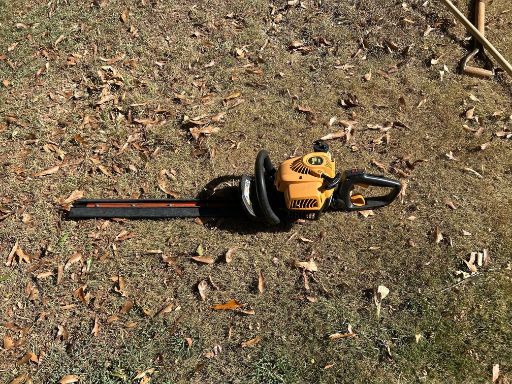 Poulan Pro Hedge Trimmer