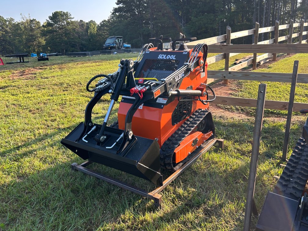 SDLOOL Skid Steer Loader