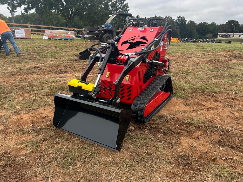 SDLANCH SSL60 Skid Steer Loader