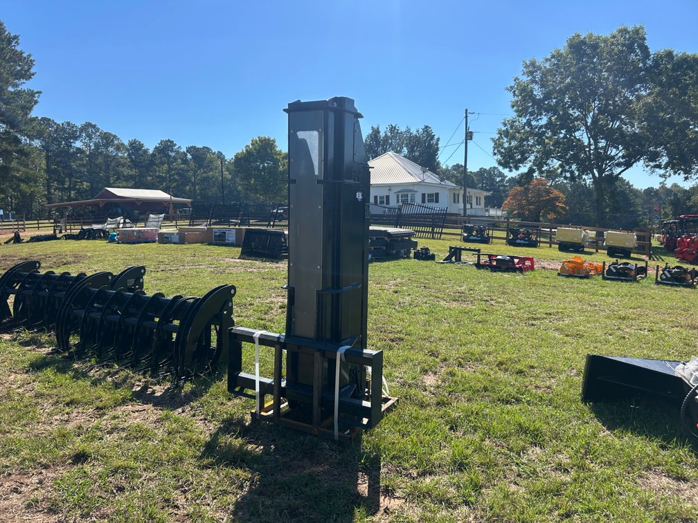 Quick Attach Hydraulic Pile Driver