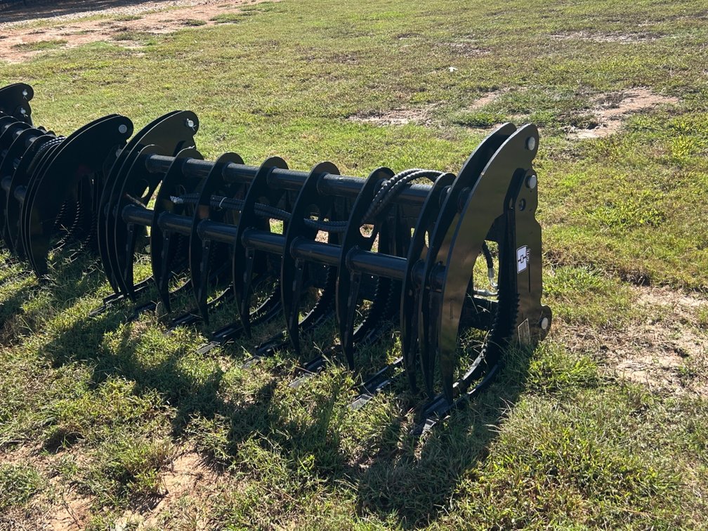 Quick Attach Log Grapple