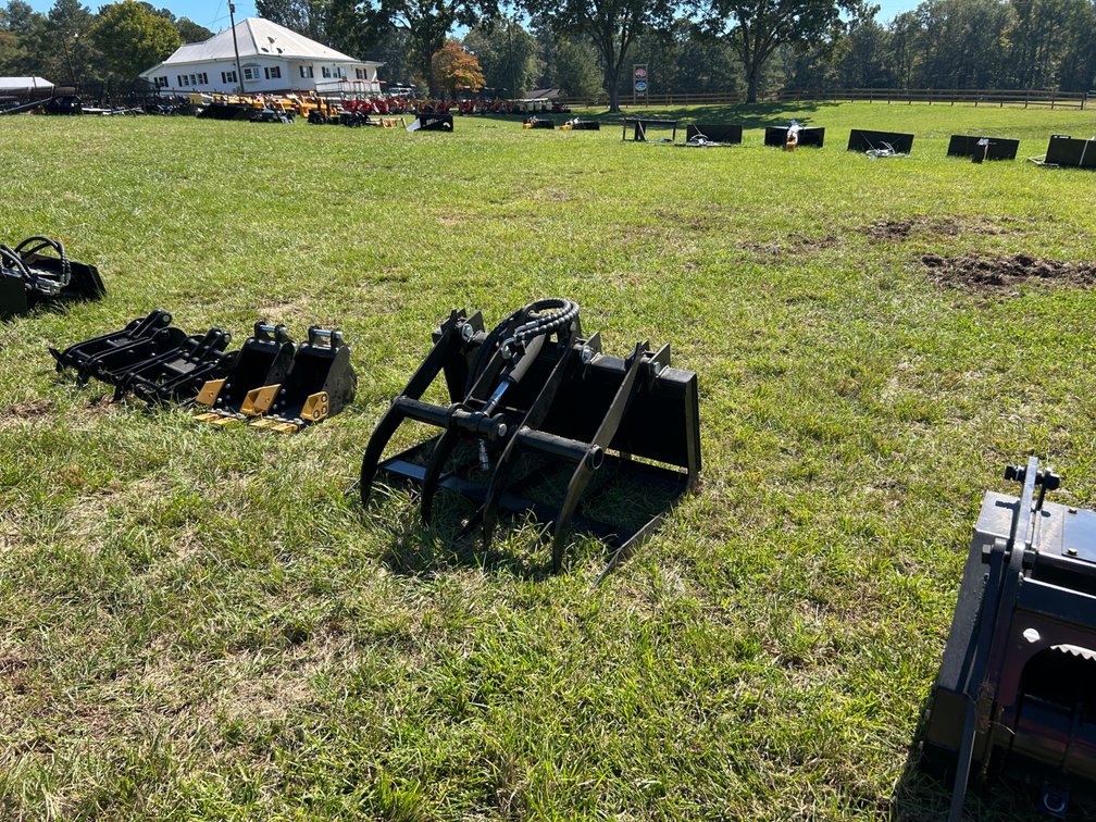 Mini Skid Steer Root Grapple