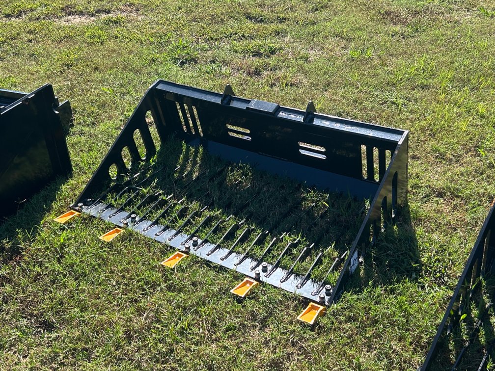 Mini Skid Steer Rock Bucket