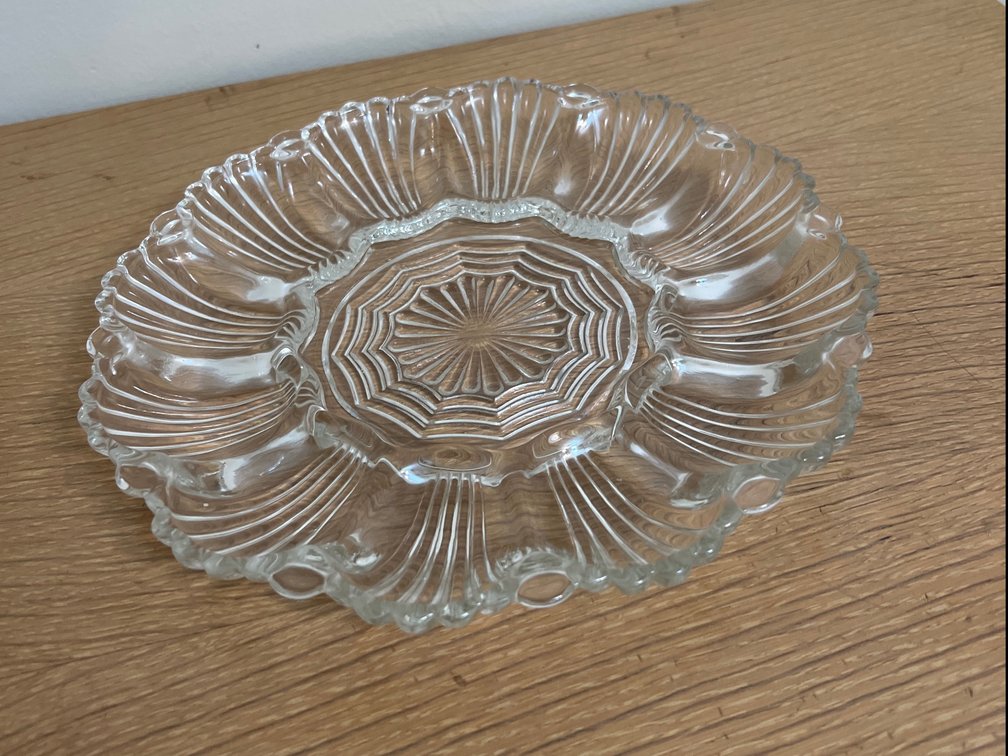 Anchor Hocking Scalloped Egg Plate