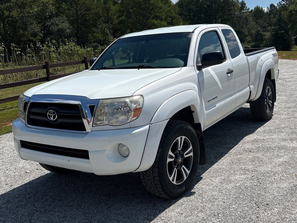 2008 Toyota Tacoma Pickup Truck