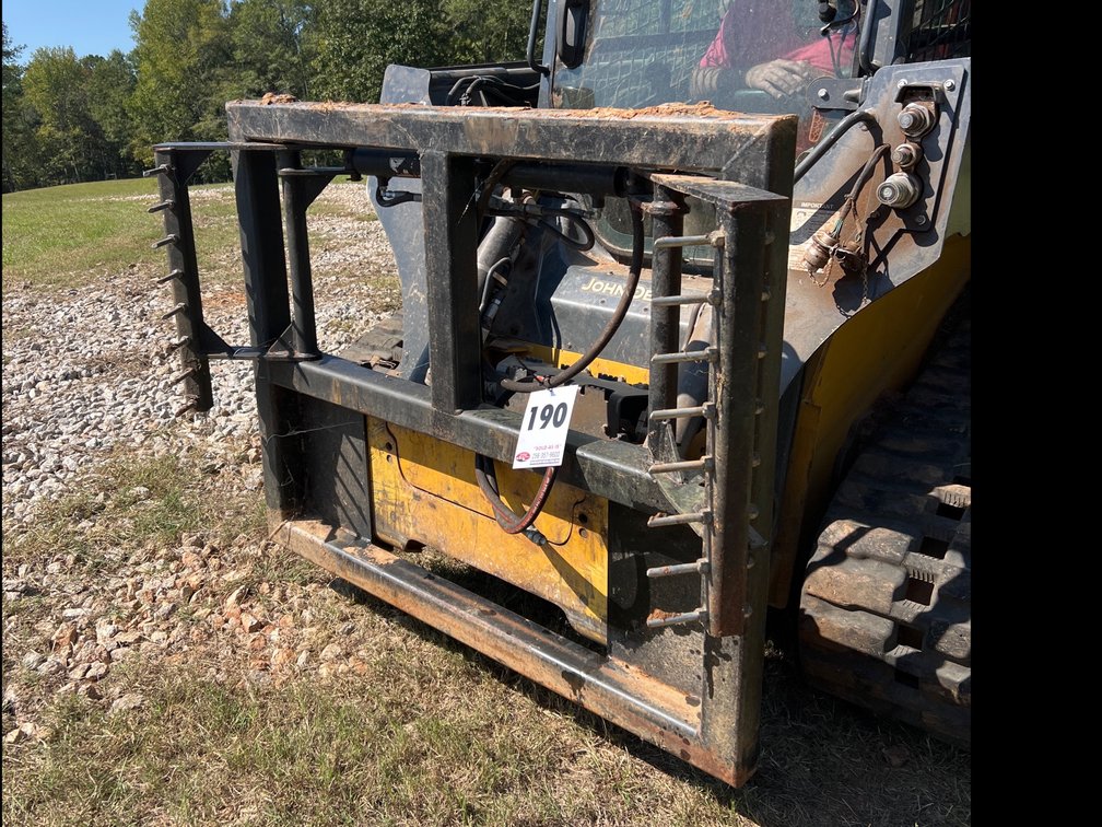 Hay Grapple Quick Attach