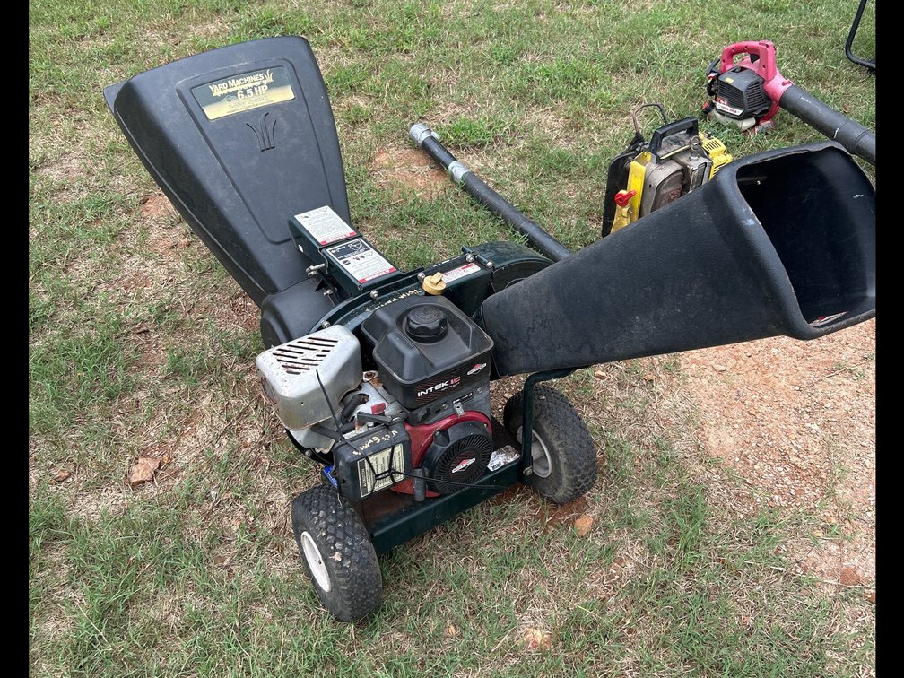 Yard Machine Wood Chipper