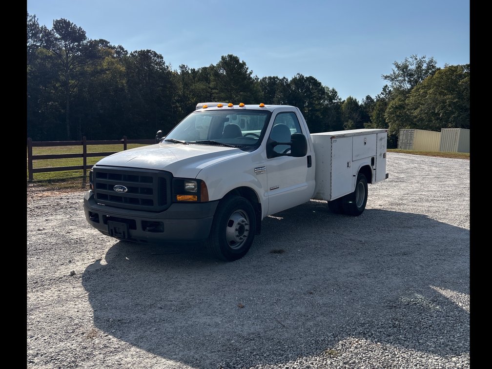 2006 Ford F-350 Pickup Truck