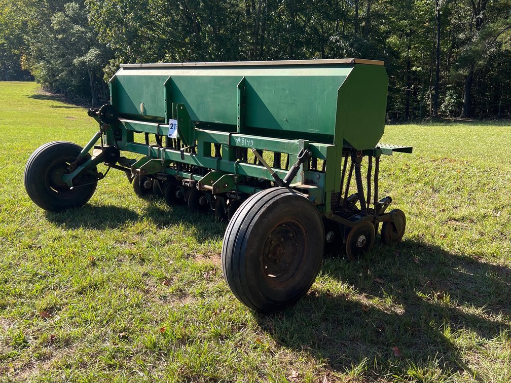 Great plains 10ft grain drill 