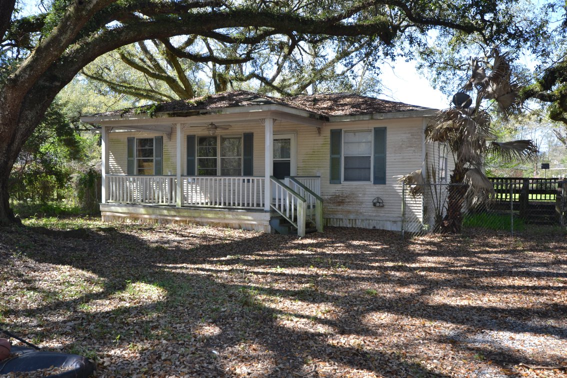 6500 Carol Plantation Rd, Theodore, AL 36582