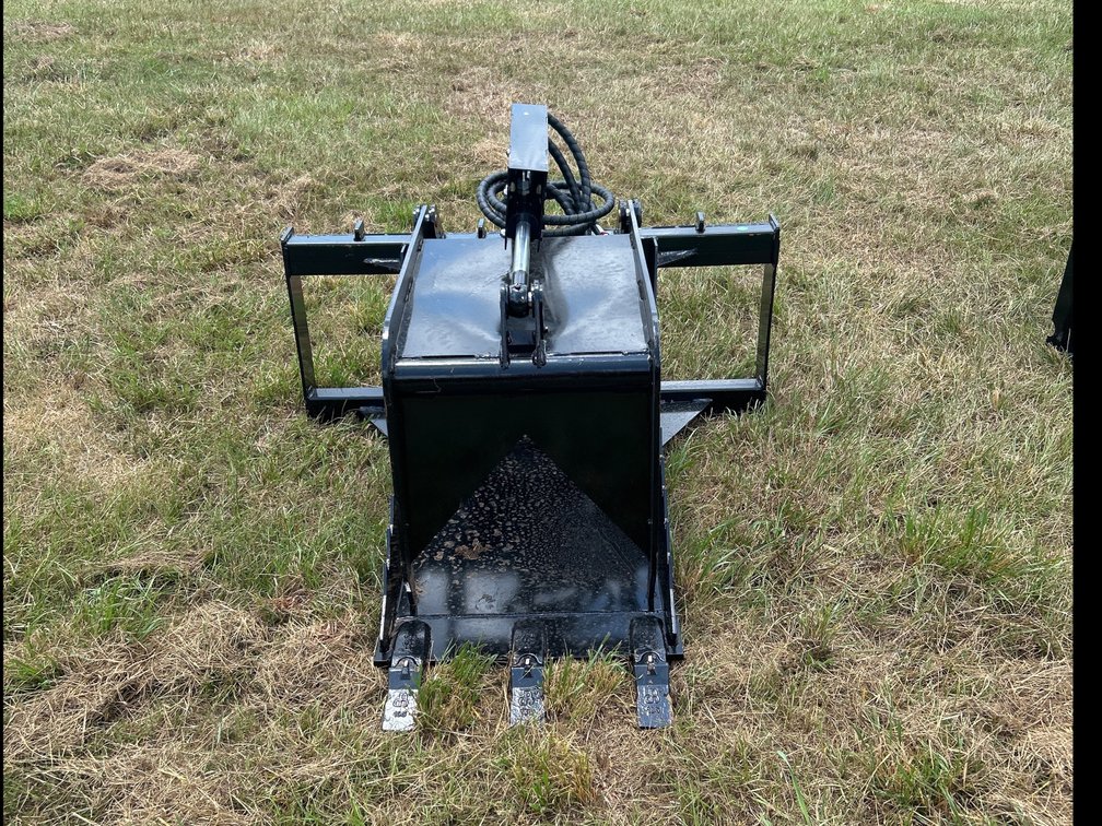 Quick Attach 20in Stump Grapple Bucket