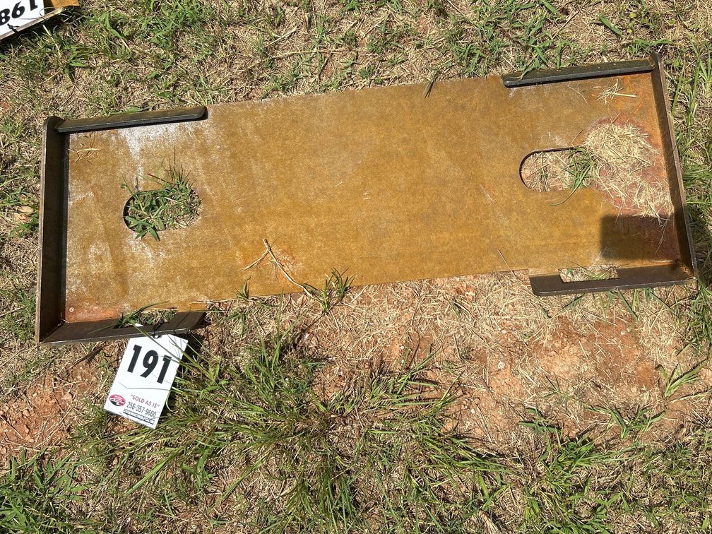 Skid Steer Mounting Plate