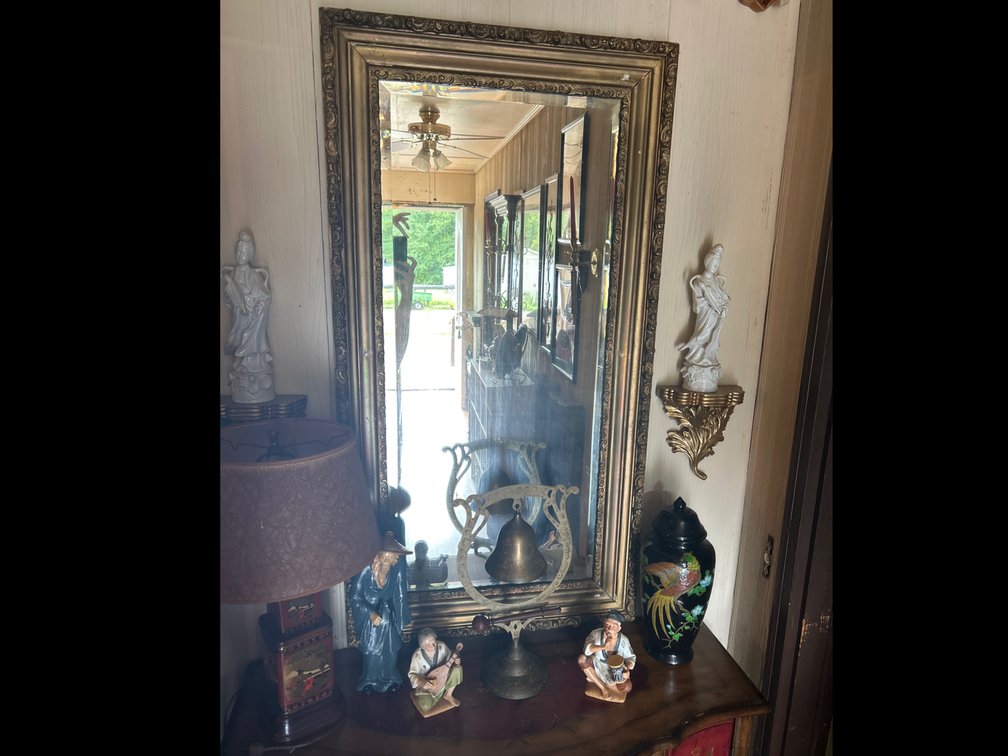 Misc Decorations with Mirror 
