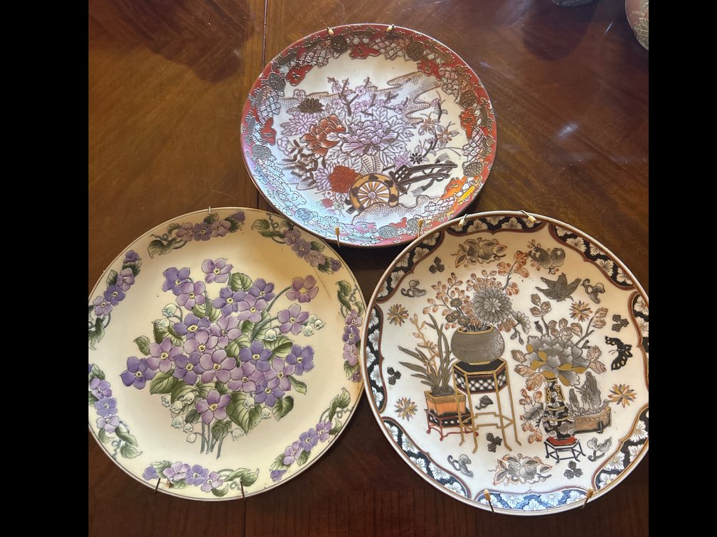 3 Decorative Plates
