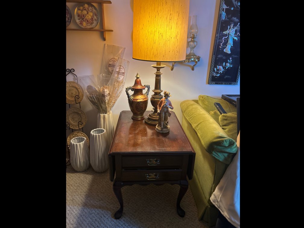 Side Table Folding Sides, Lamp, Figurines