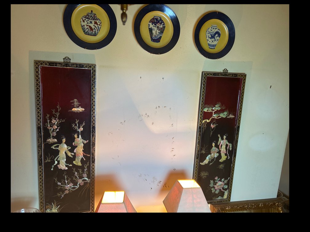 3 Plates with 2 Ethnic Pictures 