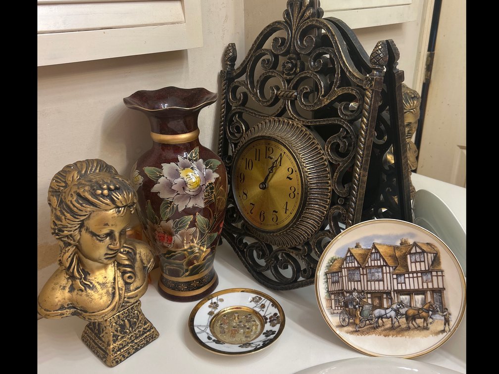Wall Clock, Vase, Plate, Etc.