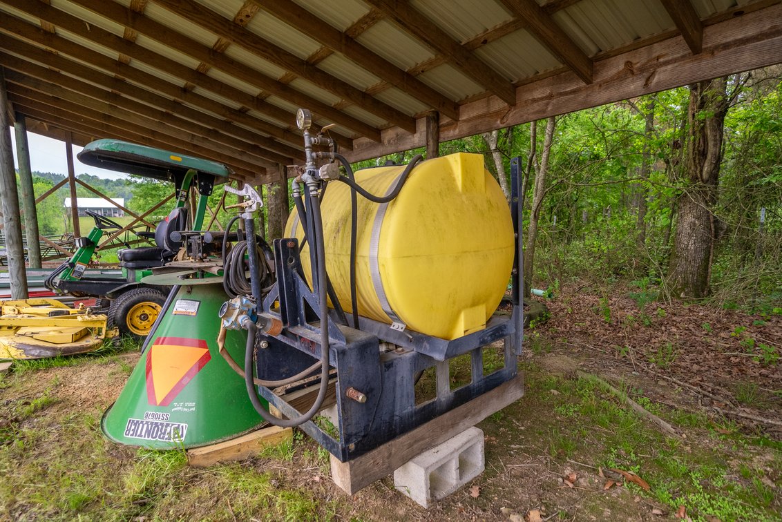 Boomless Spray Rig