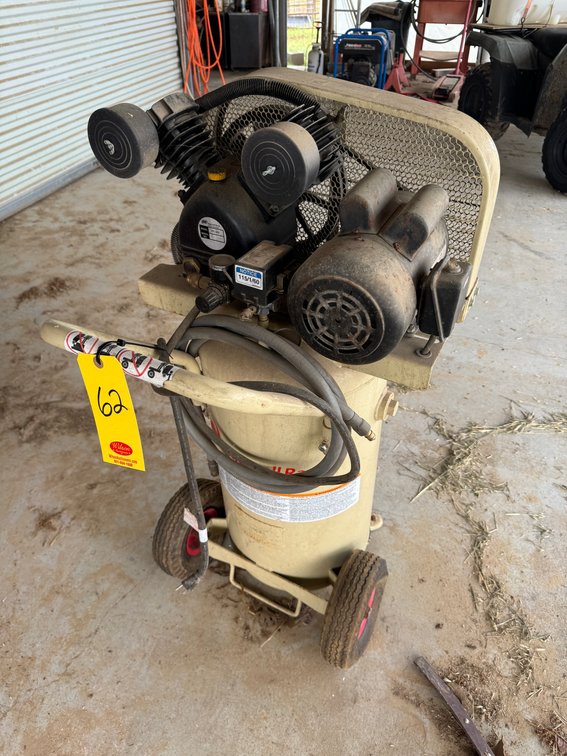 2014 Ingersoll Rand 2 hp Air Compressor Model p1.51U SN P20016175036B 