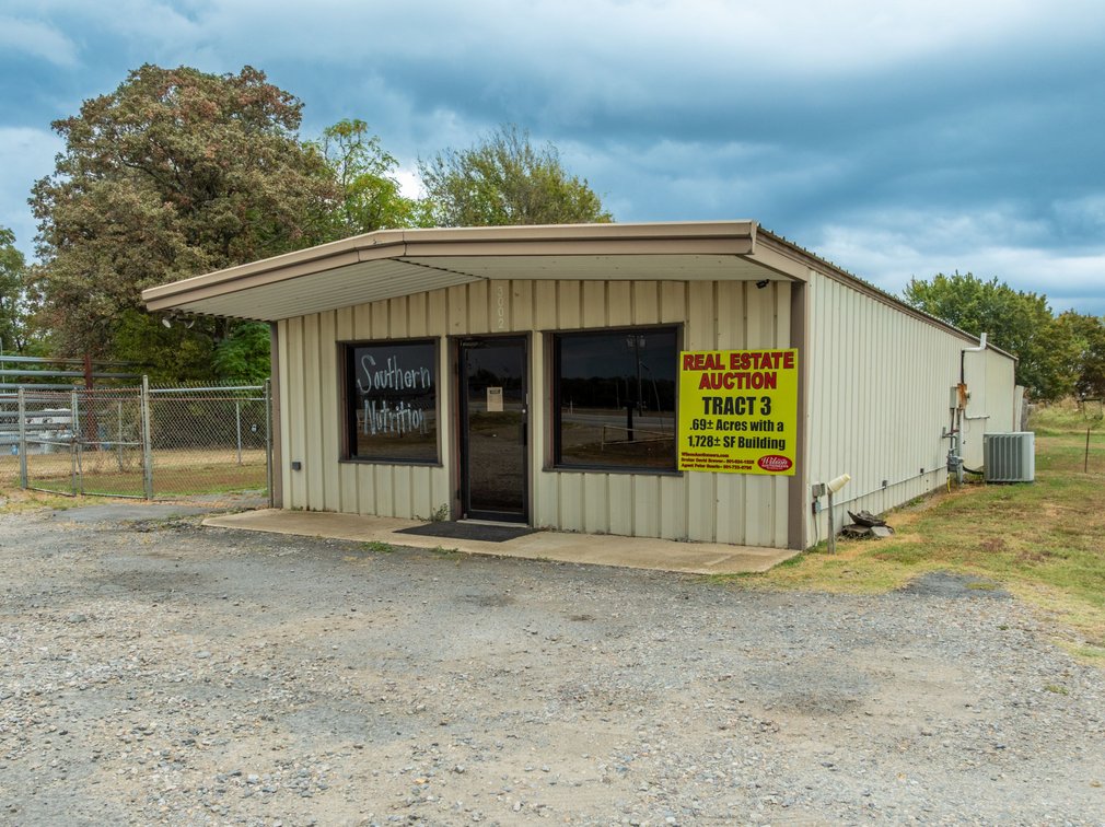(PROPERTY 3) 0.69± Acres w/ 1,728± SF Retail Shop ~ 3000 HWY 65 N, McGehee, AR 71654