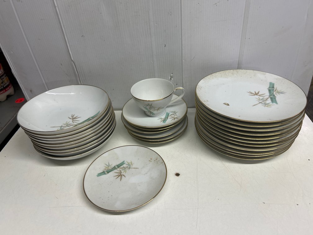 Noritake Japan Plates