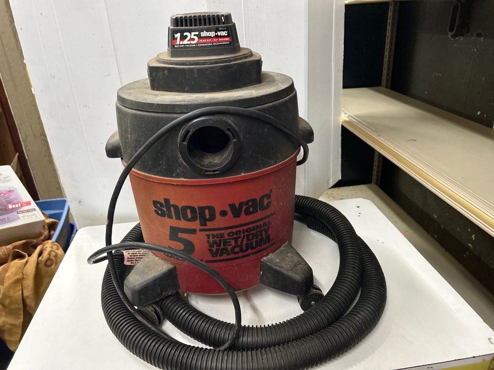5 Gallon Shop Vac