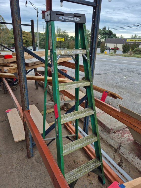 Werner 6ft fiberglass step ladder