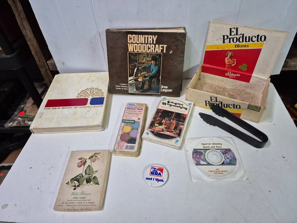 How-to books, vtg post cards++