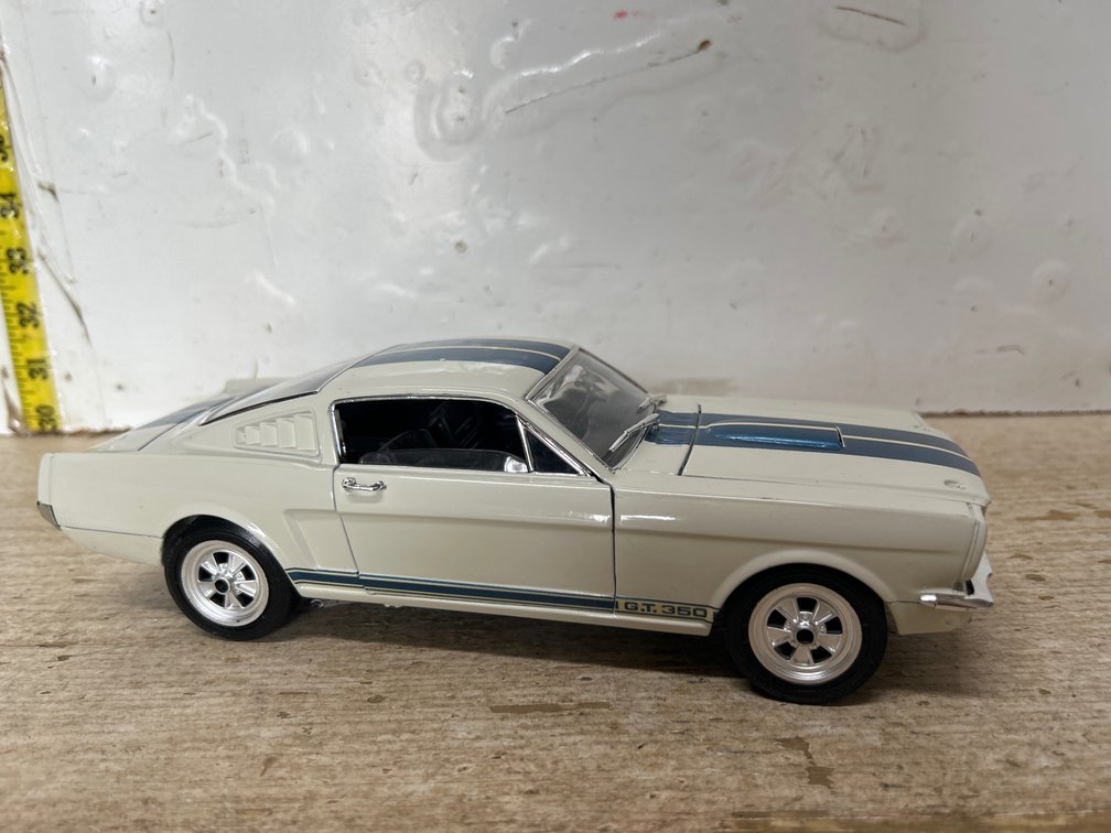 Jouef Evolution Ford Mustang 1/18 Die-Cast