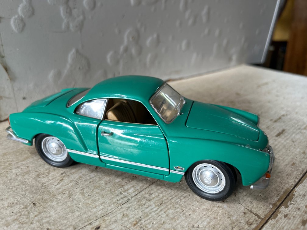 1966 Volkswagon Karmann-Ghia