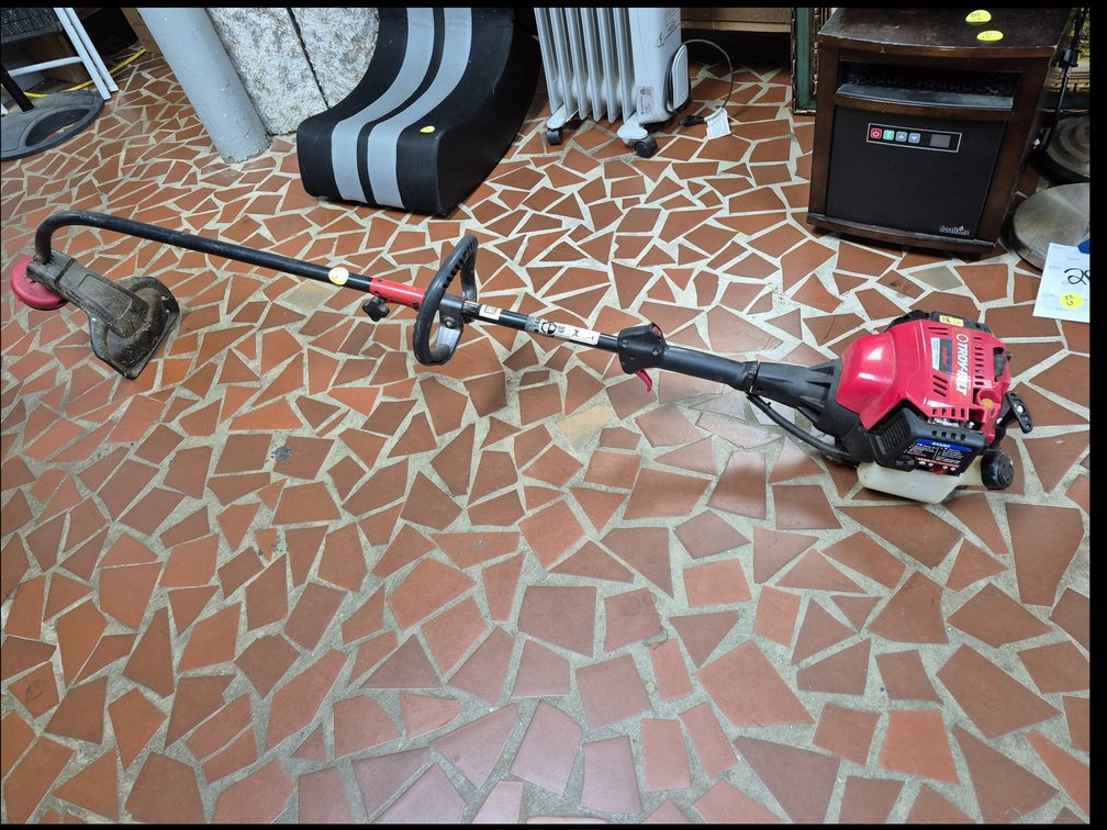 Troy-Bilt gas weed trimmer