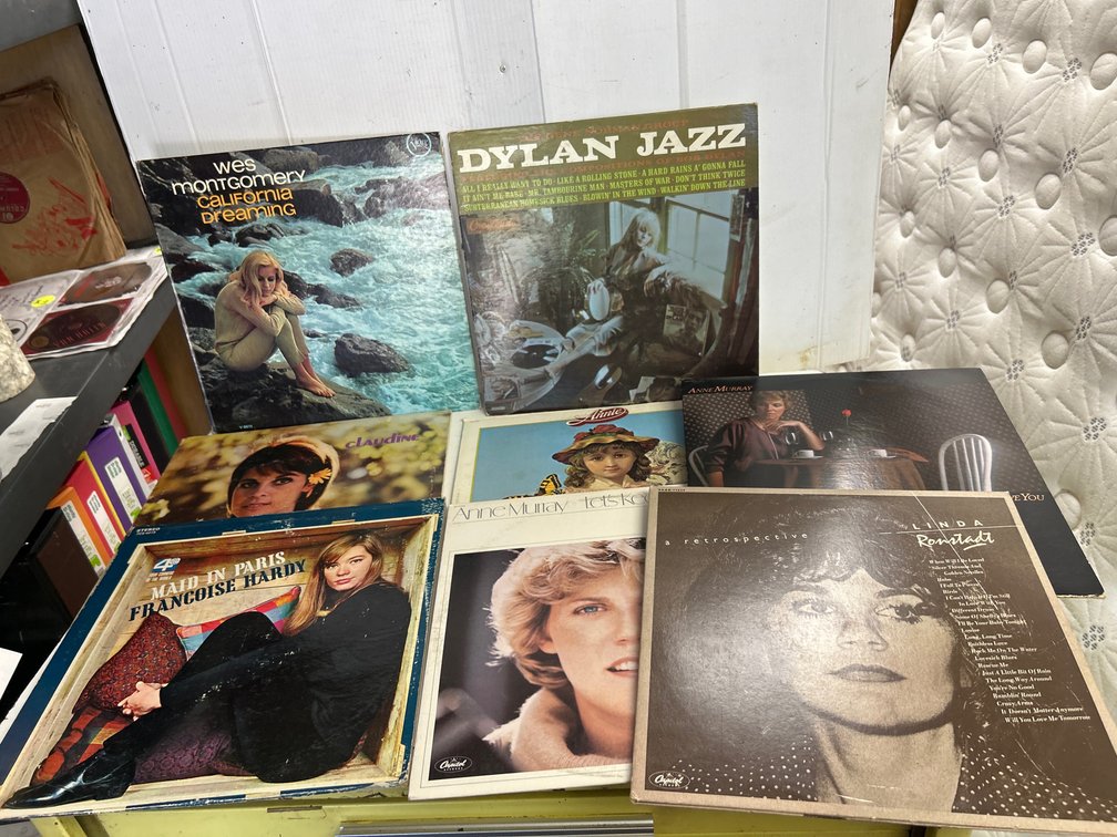 (8) Vinyl LP Records