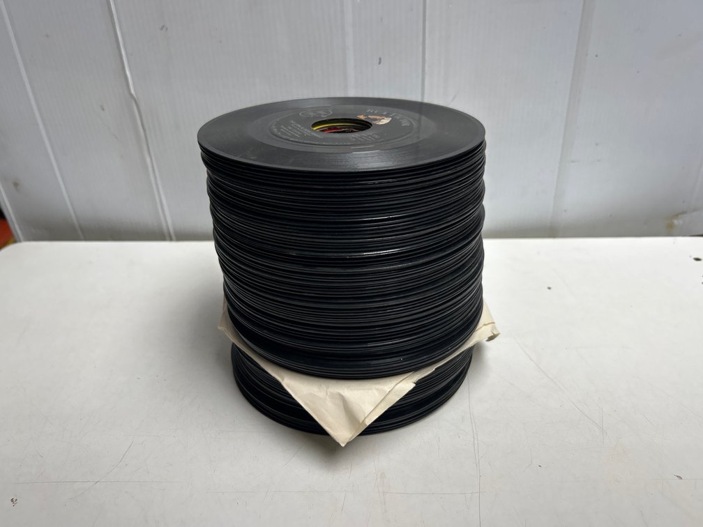 Vinyl 45’s Lot