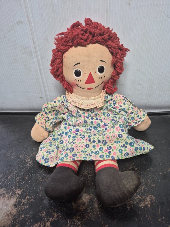 Vtg Raggedy Ann doll