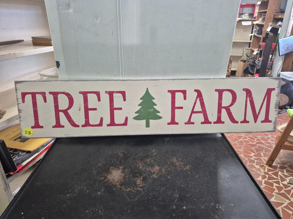 8×36" wood Tree Farm sign