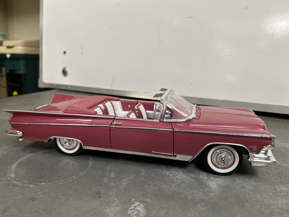 1959 Buick Electra 225 1:18 Die Cast Car