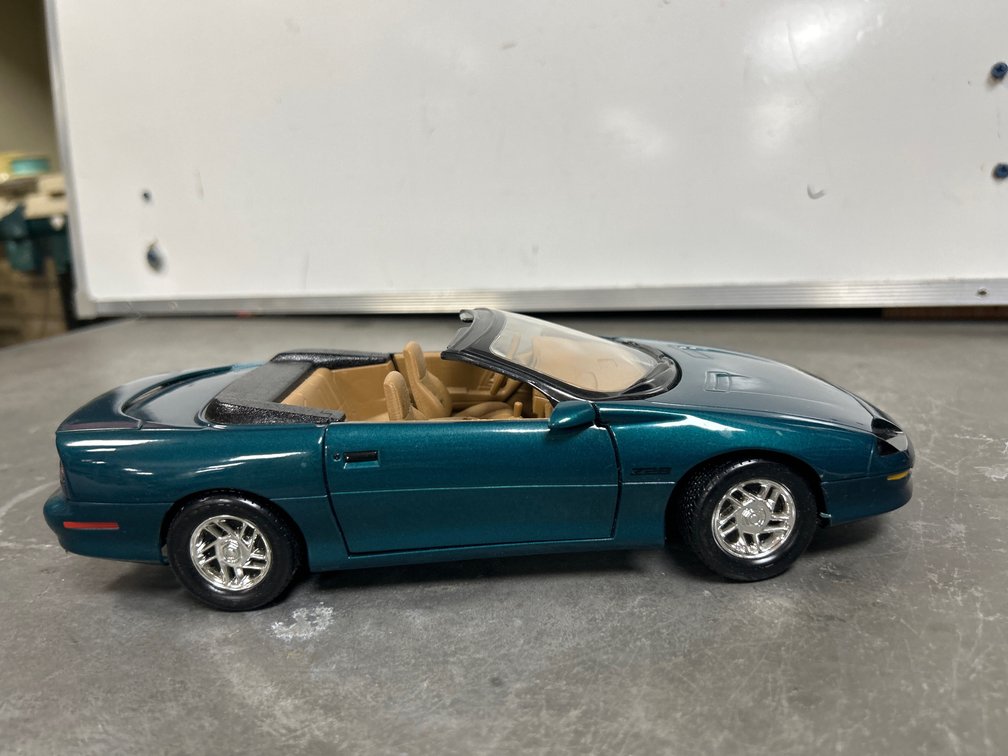 1996 Chevrolet Camaro 1:18 Die Cast Car