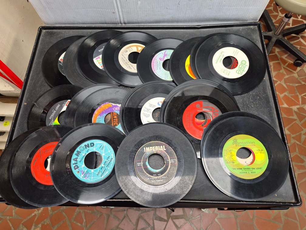 Assorted genre 45s