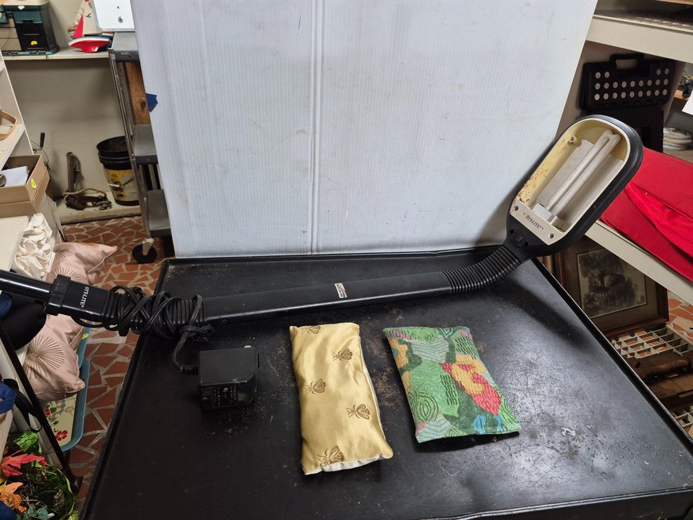 Flexible Ott-Lite, 2 hand warmers?